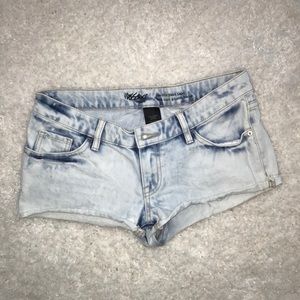 Light Wash Low Rise Denim Shorts